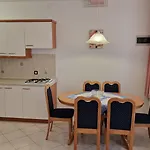 Sonja * Ρόβινι