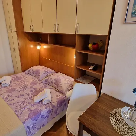 Sonja Apartment *