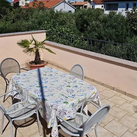 Sonja Apartment