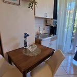 Sonja Apartman *