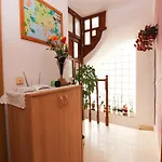 Sonja Apartman